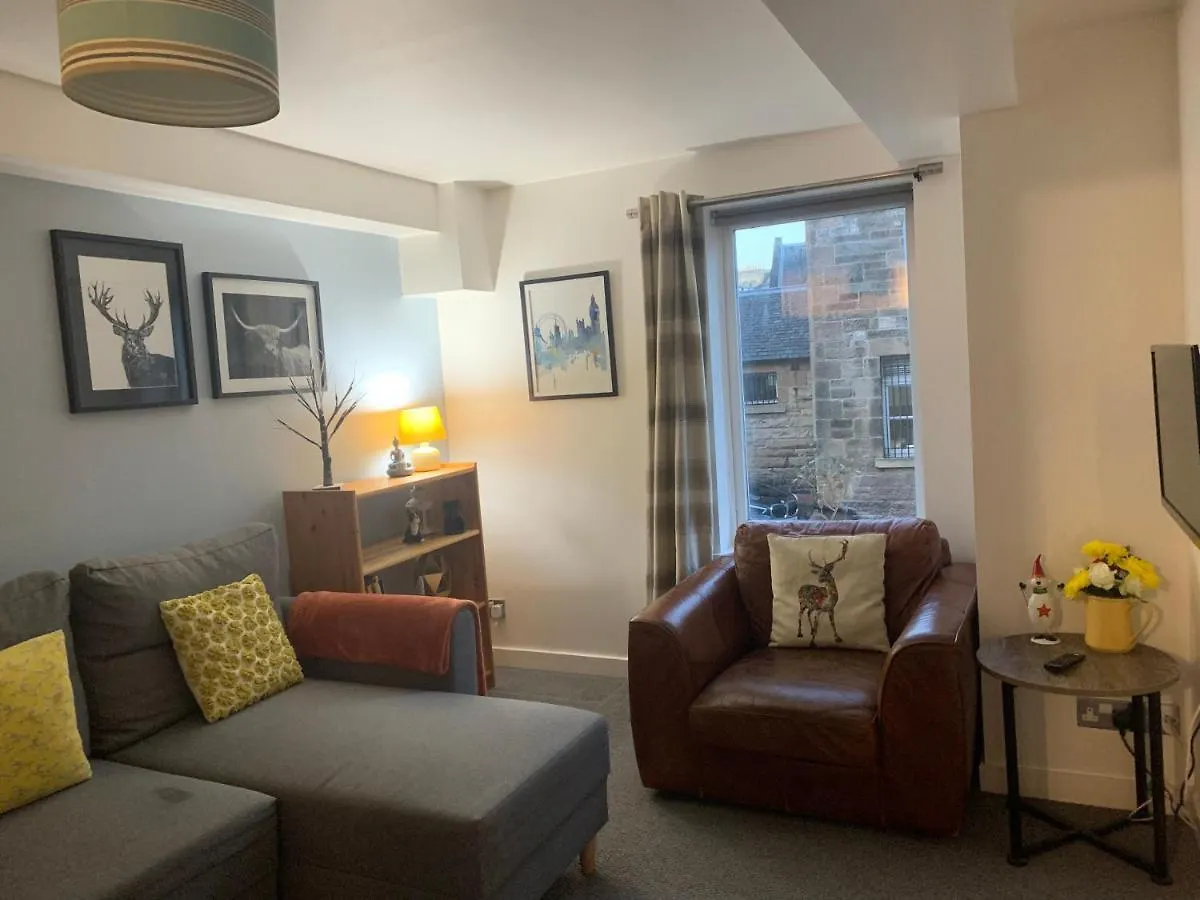 Beautiful 1-Bed Apartment Near Castle Édimbourg