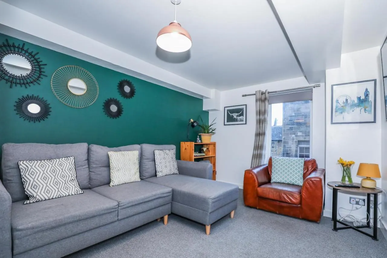 Beautiful 1-Bed Apartment Near Castle Édimbourg