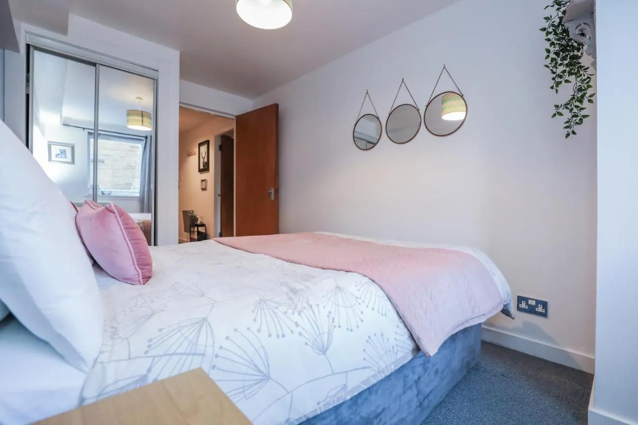Beautiful 1-Bed Apartment Near Castle Édimbourg