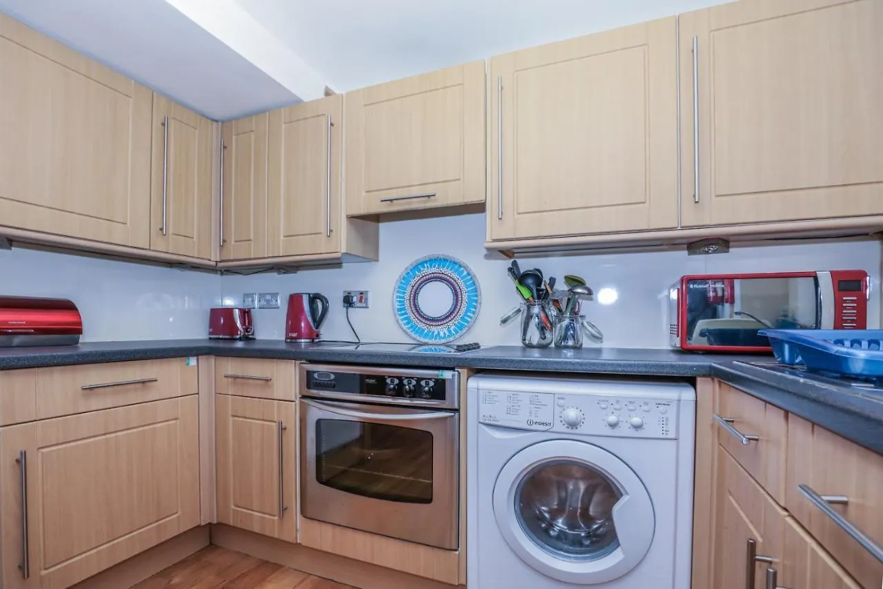 Beautiful 1-Bed Apartment Near Castle Édimbourg